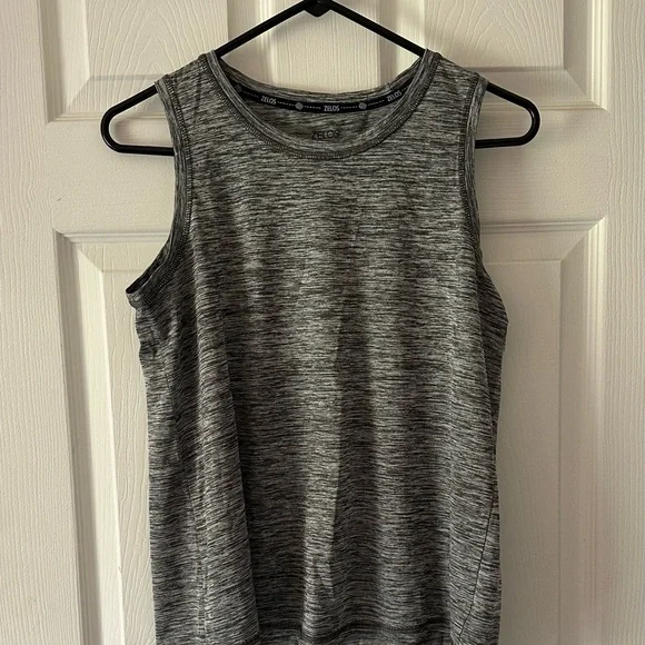 Workout Gray and Black Sleeveless Tank Tops - Picture 2 of 14